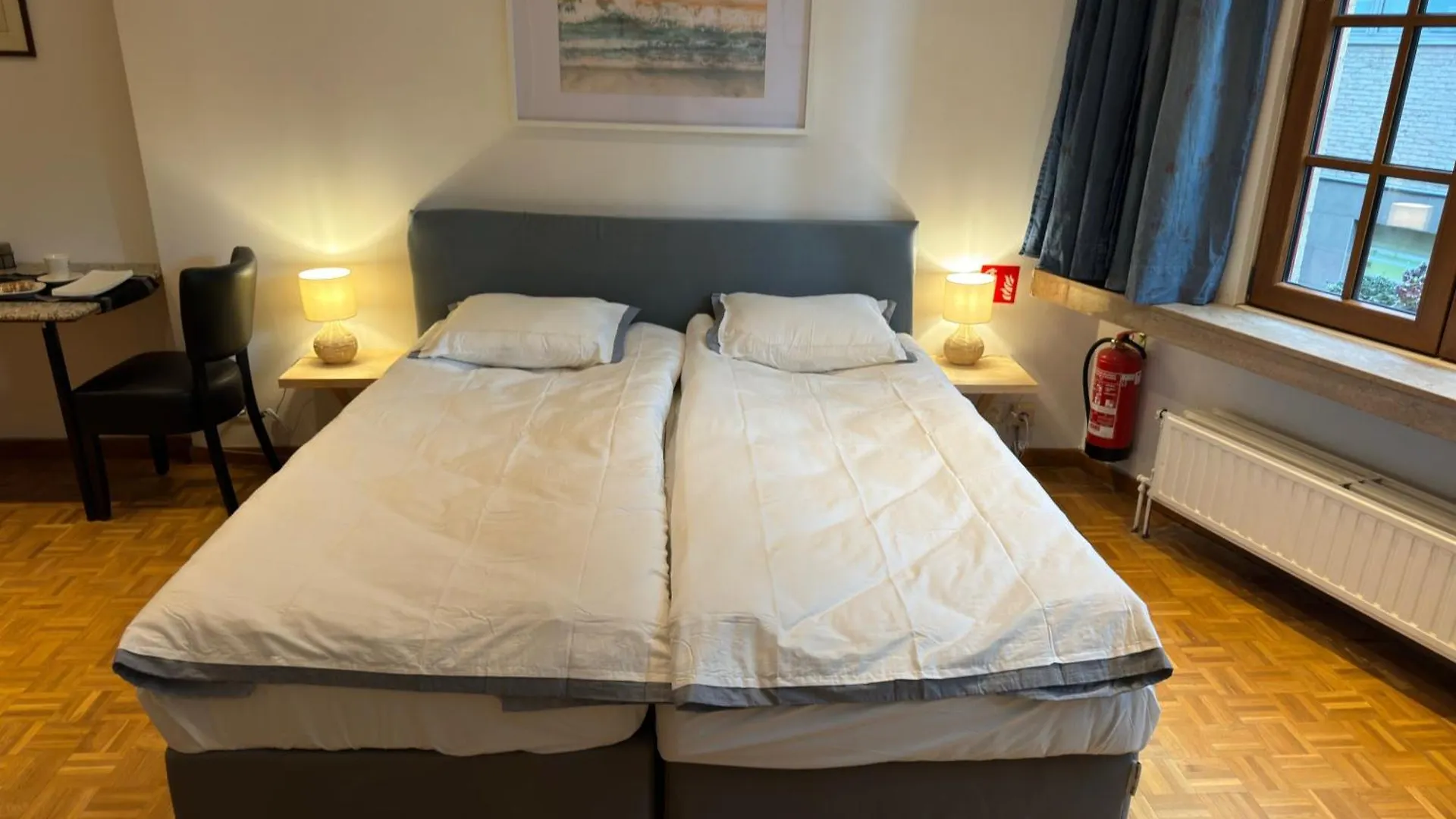 Two Bedroom Loft In The City Center By The Meir Antwerp Belgium